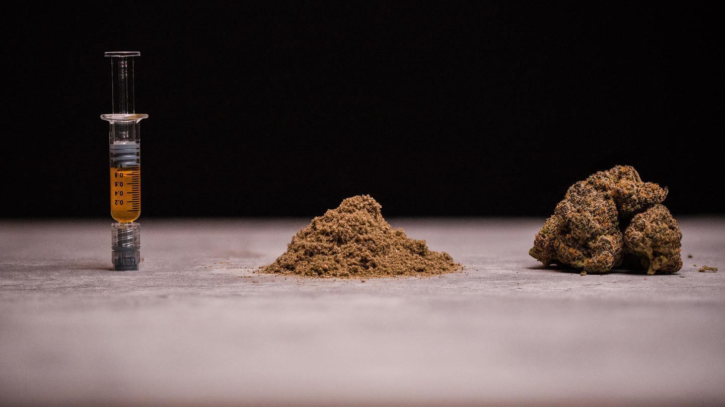 Distillate Syringe, Kief, & Flower