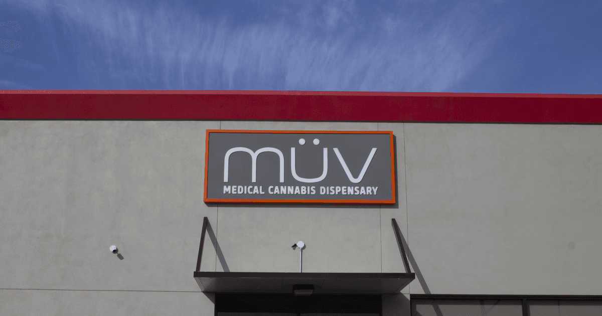 Shop Cannabis Accessories at MÜV